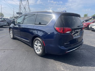 2018 Chrysler Pacifica Touring L Plus FWD