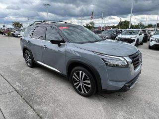 2024 Nissan Pathfinder Platinum 4WD