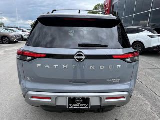 2024 Nissan Pathfinder Platinum 4WD