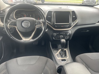 2016 Jeep Cherokee Latitude Altitude FWD