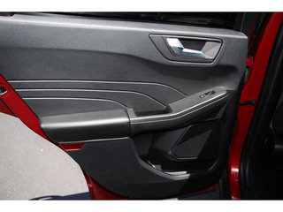 2021 Ford Escape SE FWD