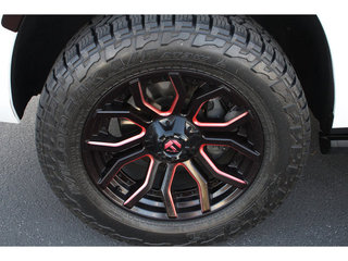 2023 GMC Yukon AT4 4WD