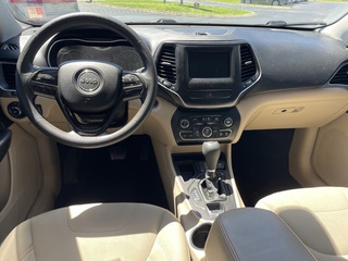 2019 Jeep Cherokee Latitude 2WD