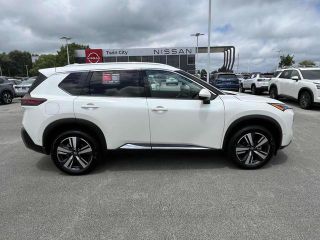 2023 Nissan Rogue SL FWD