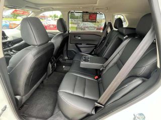 2023 Nissan Rogue SL FWD