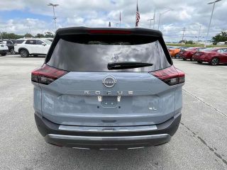 2023 Nissan Rogue SL FWD