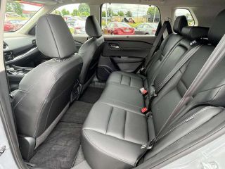 2023 Nissan Rogue SL FWD