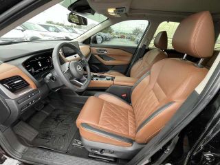 2024 Nissan Rogue Platinum AWD