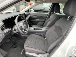 2025 Nissan Kicks S FWD