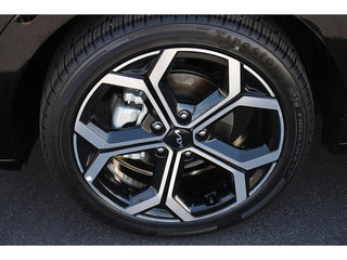 2024 Kia Niro EX Touring FWD