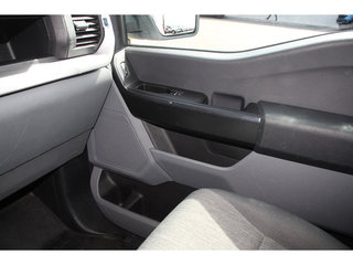 2022 Ford F-150 XL 2WD 8ft Box