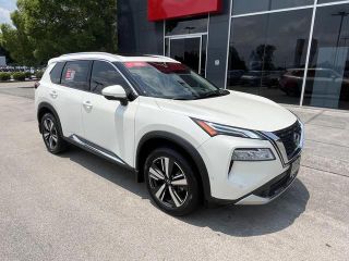 2023 Nissan Rogue Platinum FWD