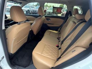 2023 Nissan Rogue Platinum FWD