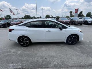 2024 Nissan Versa SR