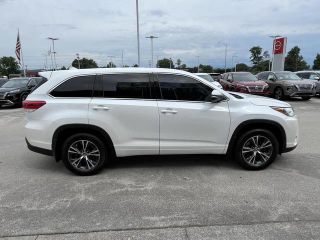 2017 Toyota Highlander LE AWD
