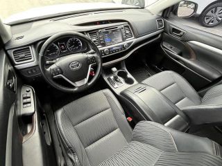 2017 Toyota Highlander LE AWD