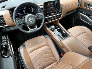 2024 Nissan Pathfinder Platinum 2WD