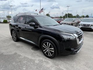 2024 Nissan Pathfinder Platinum 2WD