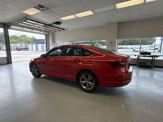 2019 Volkswagen Jetta R-Line