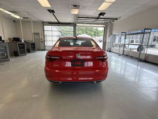 2019 Volkswagen Jetta R-Line