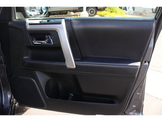2022 Toyota 4Runner SR5 2WD