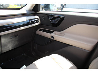 2022 Lincoln Aviator Reserve AWD