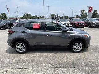 2024 Nissan Kicks S FWD