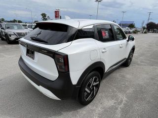 2025 Nissan Kicks SV FWD
