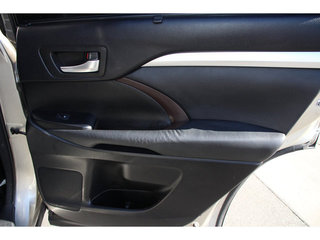 2014 Toyota Highlander XLE FWD