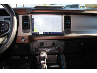 2023 Ford Bronco Base 4 dr 4WD