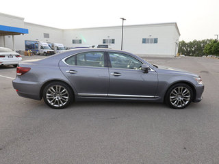 2017 Lexus LS460 RWD