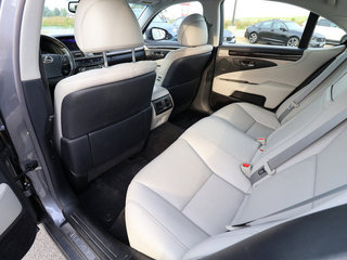 2017 Lexus LS460 RWD