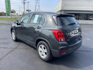 2020 Chevrolet Trax LS FWD