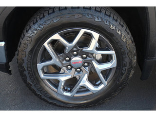 2023 GMC Sierra 1500 SLT 4WD 147WB