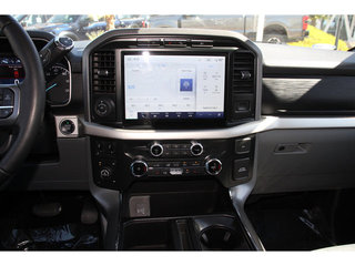 2022 Ford F-150 Lariat 4WD 5.5ft Box