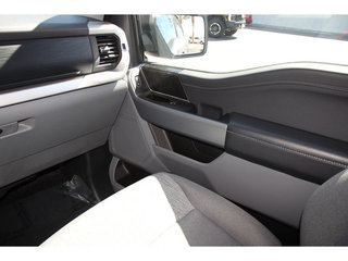 2022 Ford F-150 Lariat 4WD 5.5ft Box