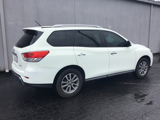 2016 Nissan Pathfinder 