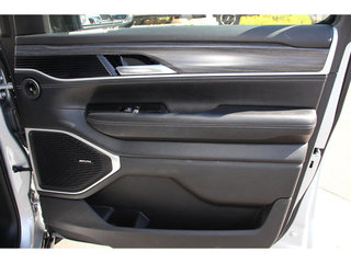 2023 Jeep Wagoneer Series III 4WD