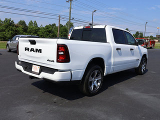 2025 Ram 1500 Tradesman 4WD 5ft7 Box