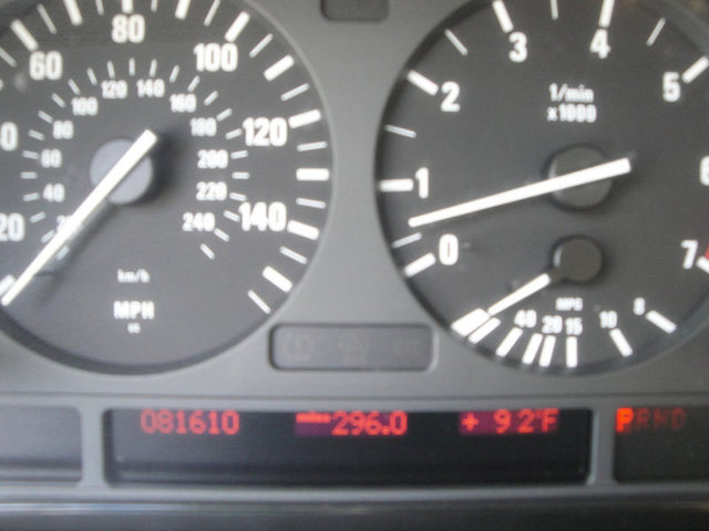 2004 BMW X5 4.4i