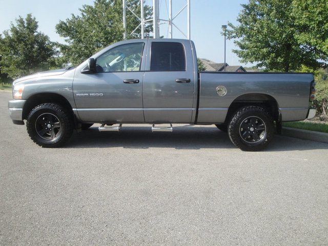 2006 Dodge Ram SLT 4X4