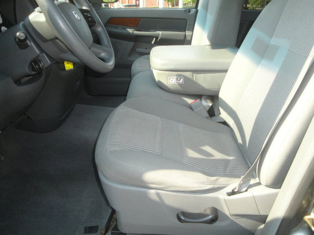 2006 Dodge Ram SLT 4X4