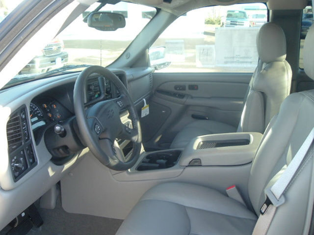 2005 Chevrolet Silverado 1500 4WD EXT CAB