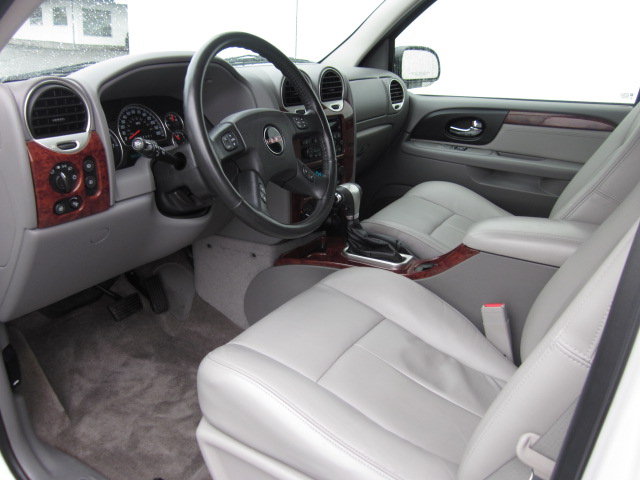 2010 Toyota Prius Two