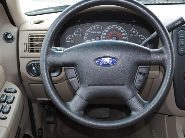 2002 Ford Explorer XLT 4X4