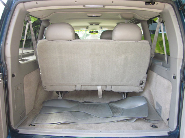 2003 Chevrolet Astro 2WD