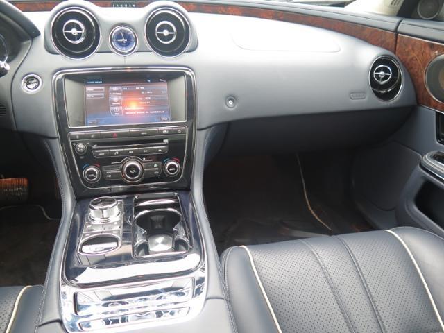 2011 Jaguar XJ XJL Supercharged