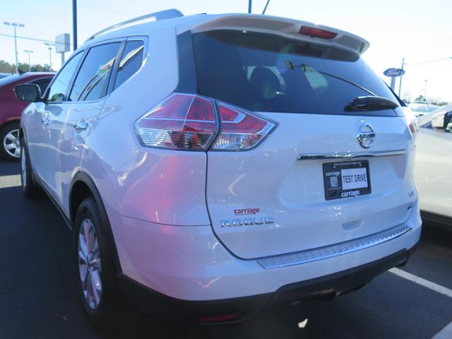 2014 Nissan Rogue SV FWD