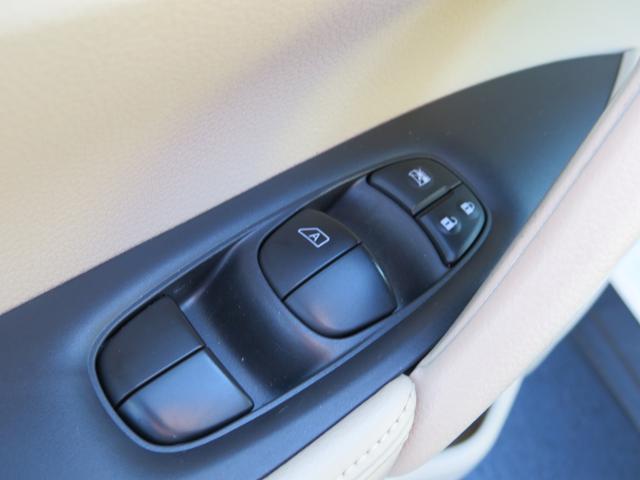 2014 Nissan Rogue SV FWD