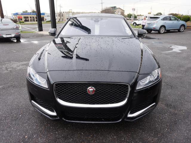 2016 Jaguar XF 35t Prestige RWD